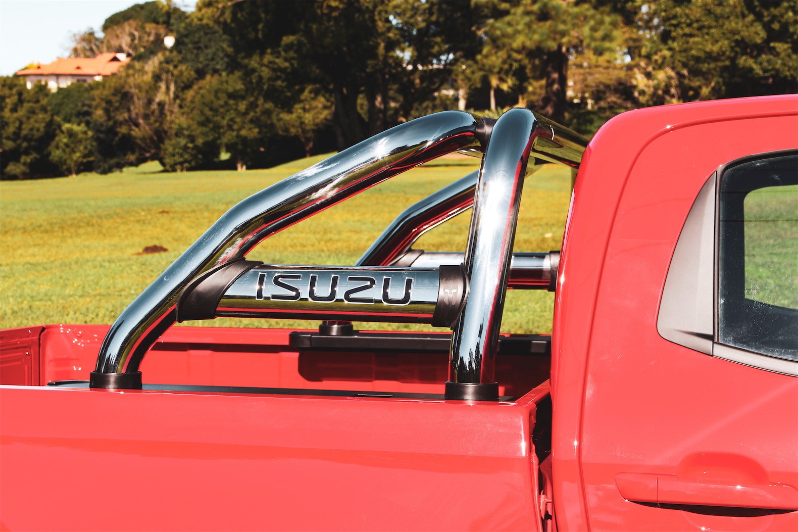 Isuzu DMAX Sports Bar Double Cab and Extended Cab Stainless (Fits Gen 6 & Gen 7) 1 Isuzu DMAX Sports Bar Double Cab and Extended Cab Stainless (Fits Gen 6 & Gen 7)