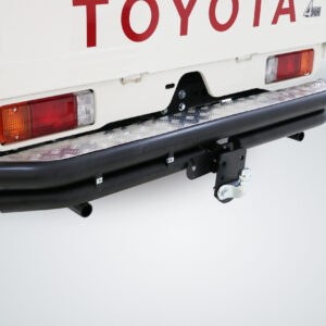 Toyota Landcruiser Rear Step Black (Fits ONLY with Towbar 90031T)