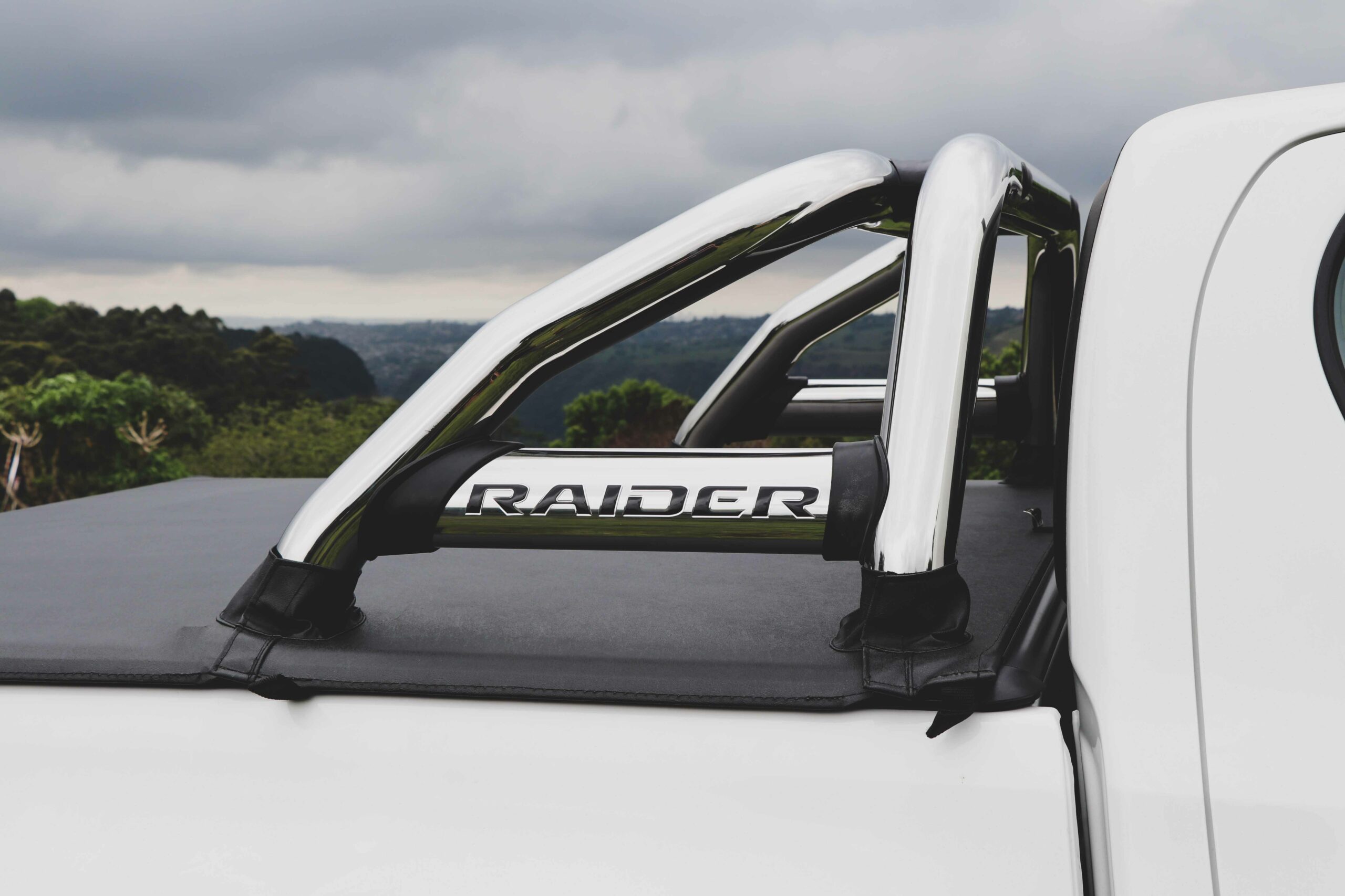Toyota Hilux 6 Bend Sports Bar w Oval Side Plates Stainless (DC & EX) - DOES NOT FIT WITH TOYOTA OEM TONNEAU 1 Toyota Hilux 6 Bend Sports Bar w Oval Side Plates Stainless (DC & EX) - DOES NOT FIT WITH TOYOTA OEM TONNEAU